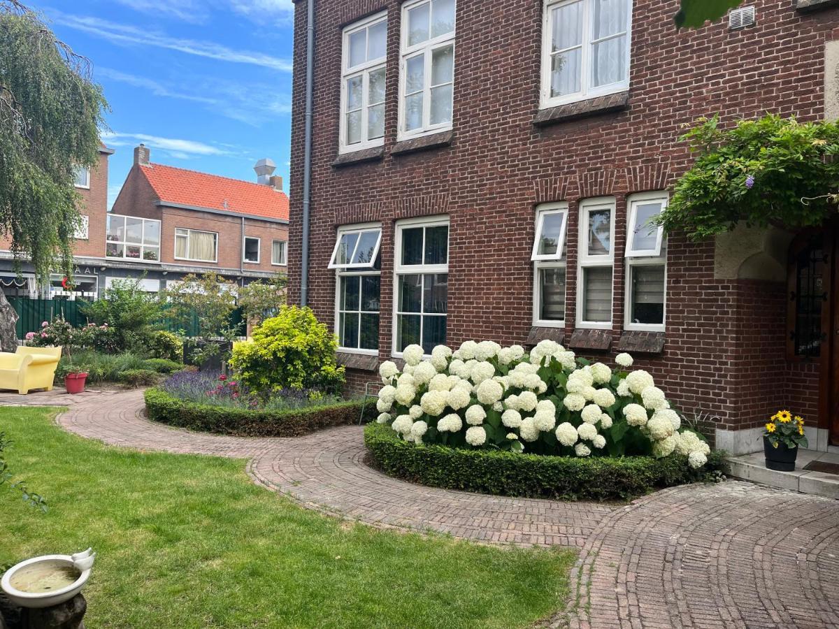 Bommelsteijn Lodge Dordrecht Esterno foto