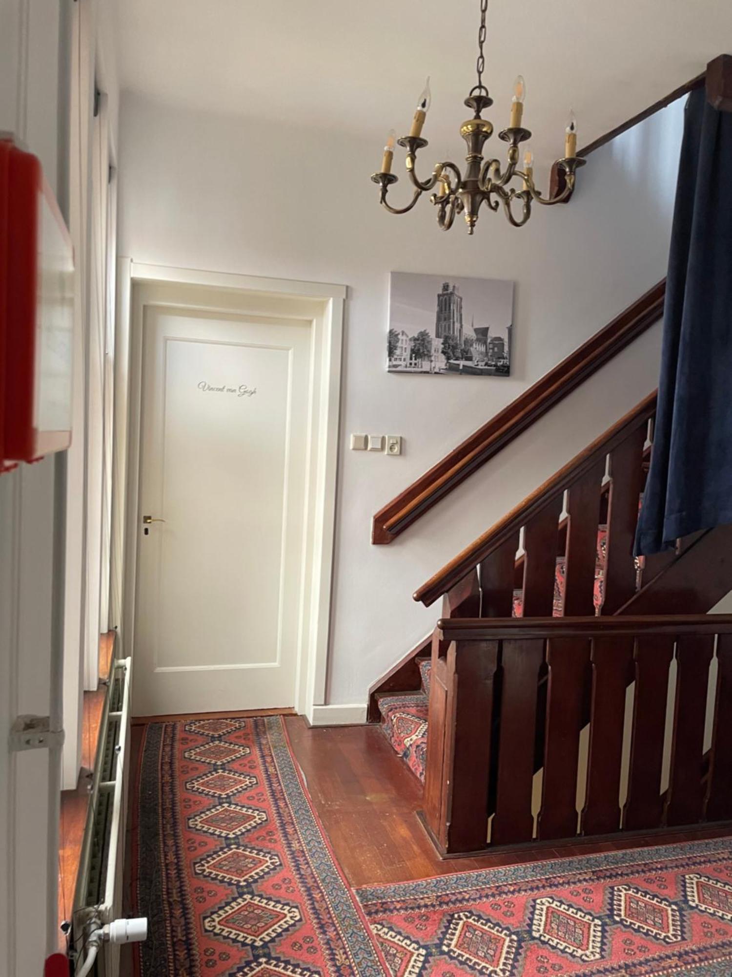 Bommelsteijn Lodge Dordrecht Esterno foto